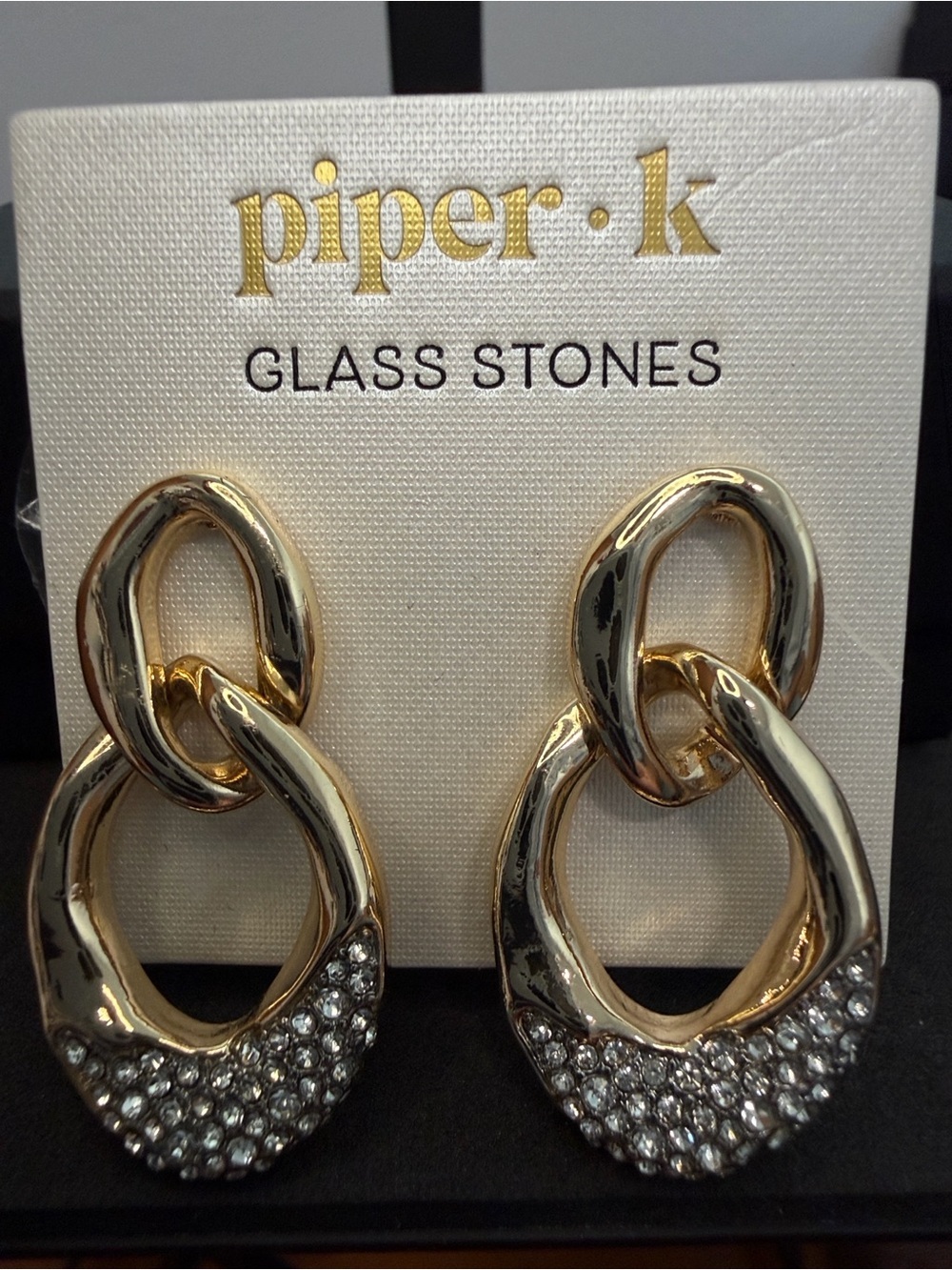 Piper K | Classic Dangle Rhinestone Earrings ✨